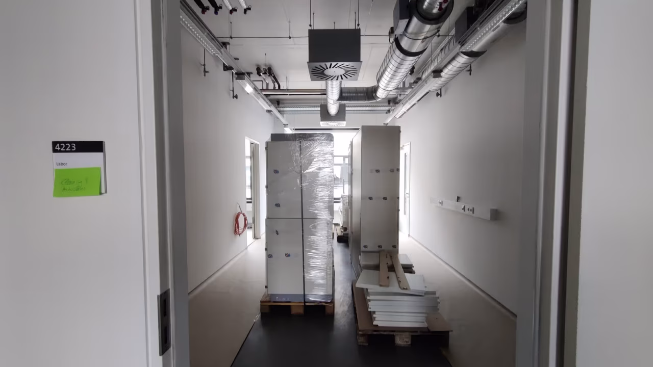Laboratory architecture case study for food biotech